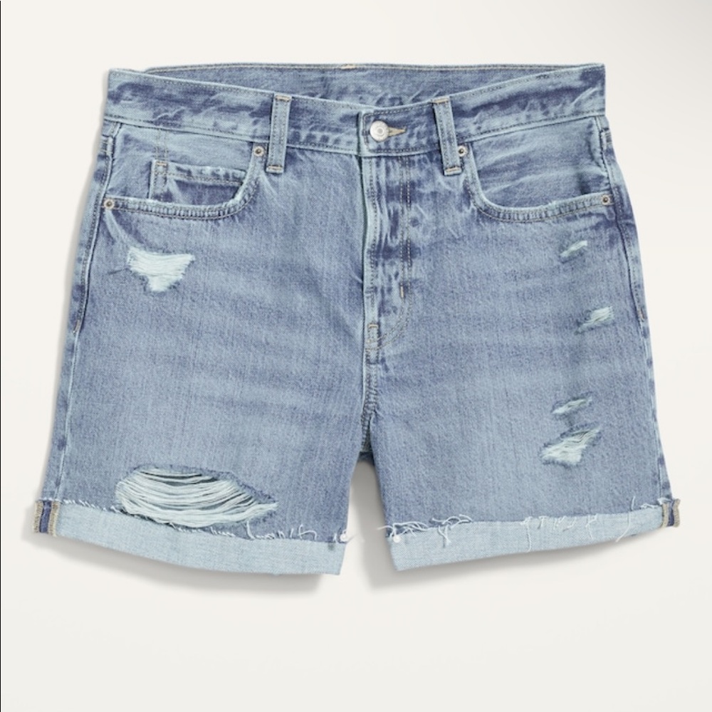 High-Waisted Slouchy Straight Distressed Non-Stretch Jean Shorts -- 5” inseam